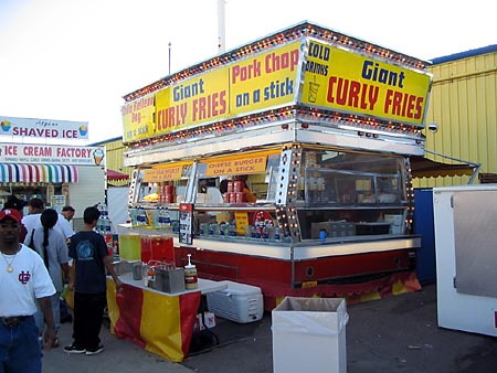 chile relleno dog vendor