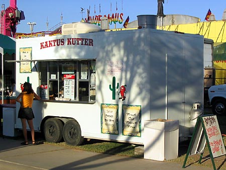 kaktus kutter food trailer
